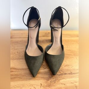 Aldo Women's Green Suede Heels, Size 9